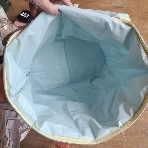 Thirty‎ One Round About Cooler Thermal Bag Embroidered Color Block NEW 14" x 15" - Picture 5 of 8